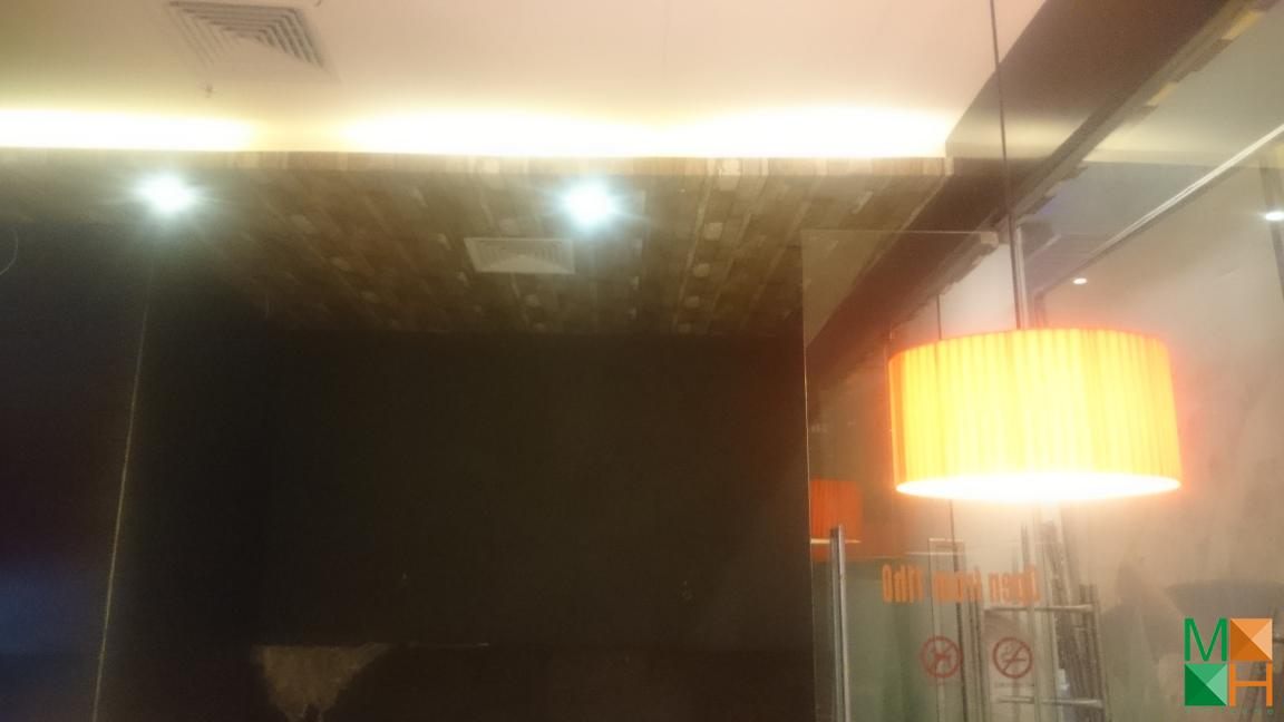 thi-cong-giay-dan-tuong-tai-toa-nha-IPH (19)